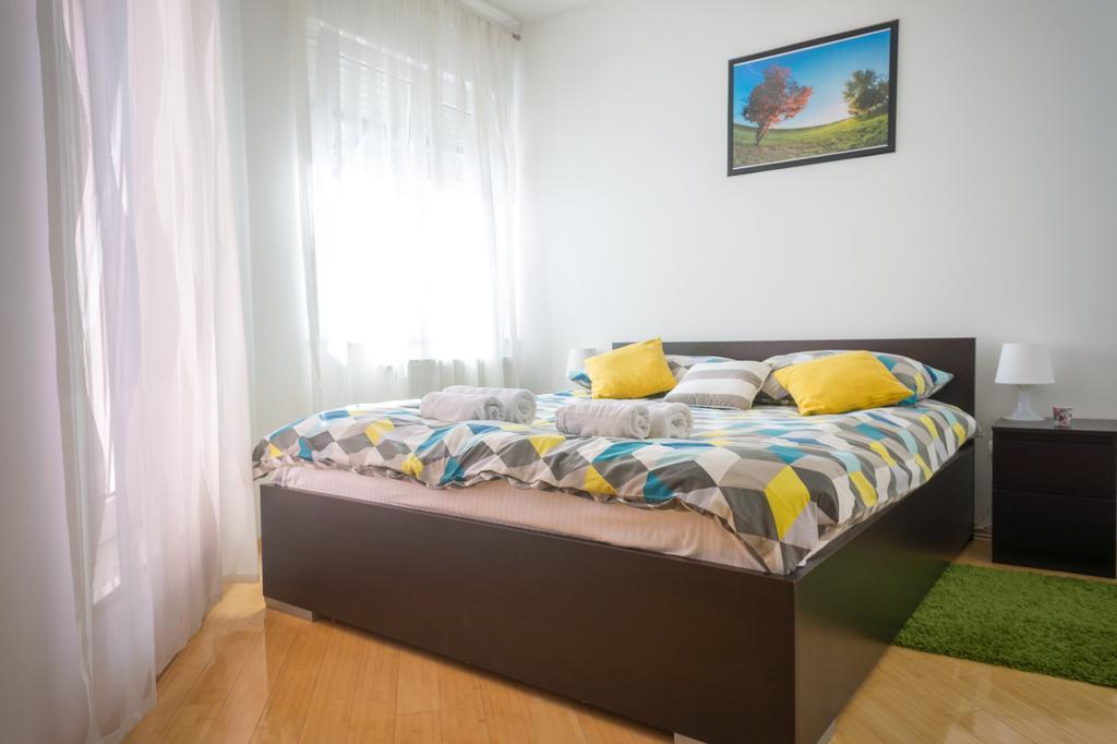 Blue Lake Apartment Zagreb Eksteriør bilde